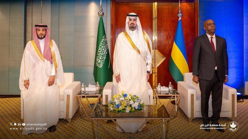 His Highness the Mayor of Riyadh Region attends the celebration of the Embassy of Rwanda in the Kingdom on the occasion of its National Day. His Highness the Mayor of Riyadh Region attends the celebration of the Embassy of Rwanda in the Kingdom on the occasion of its National Day.