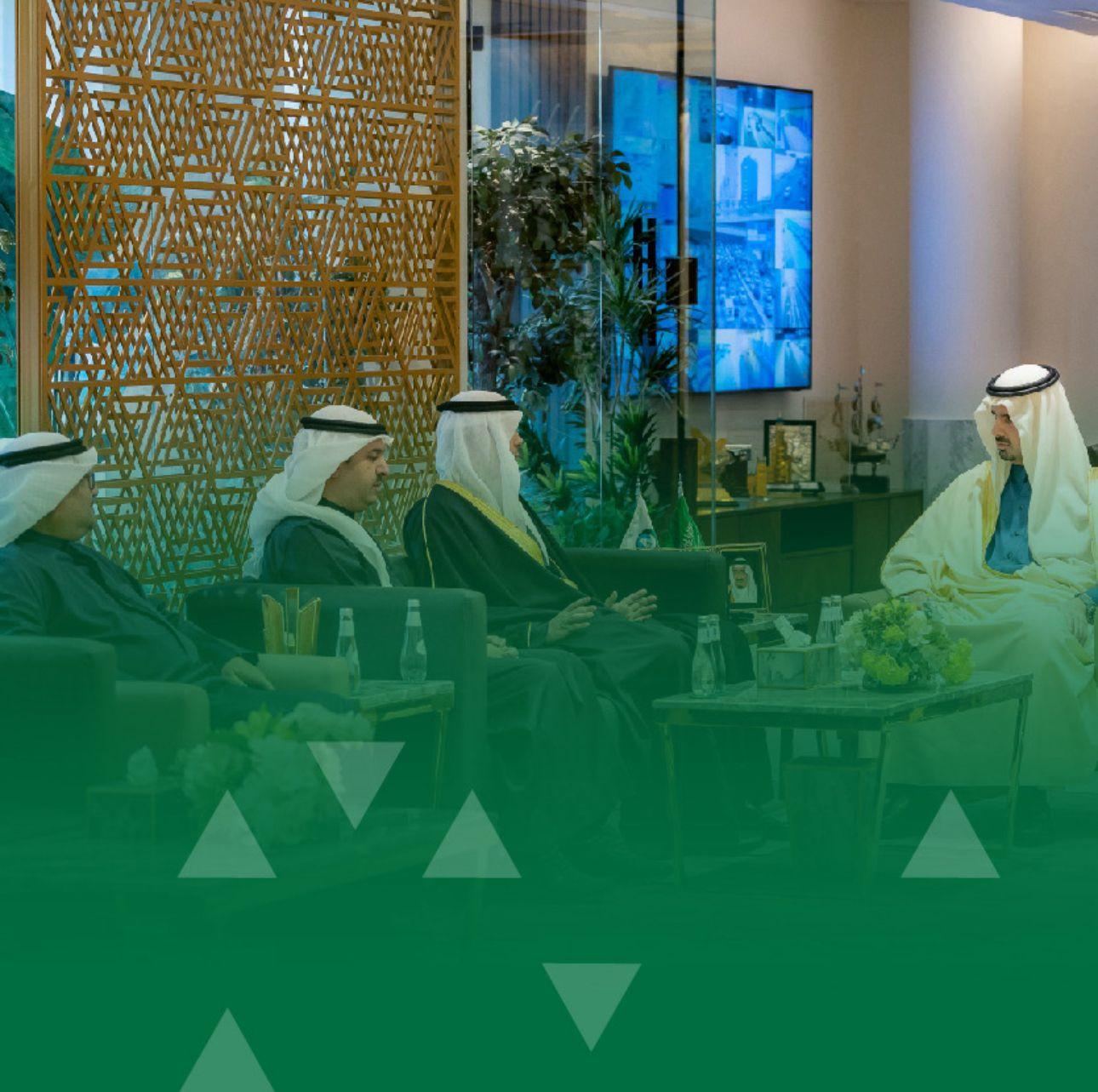 سمو أمين منطقة الرياض يلتقي الأمين العام لمنظمة المدن العربية بمناسبة توليه مهام عمله أمينًا للمنظمة