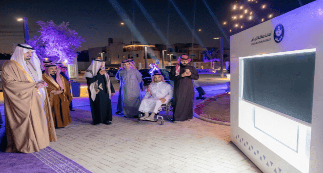سمو أمين منطقة الرياض يدشن المركز البلدي للأشخاص ذوي الإعاقة بحي الحمراء لتوفير بيئة تمكنهم من تطوير مهاراتهم