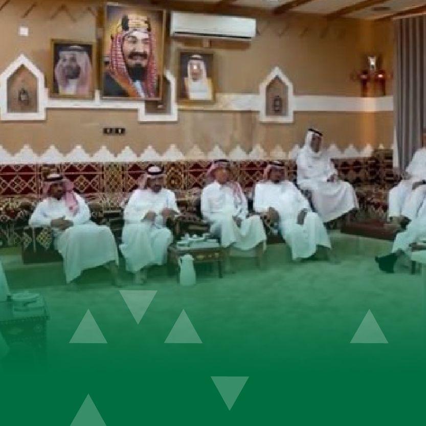 ديوانية الغالين تحتضن لقاءً مع جمعية سفراء التراث